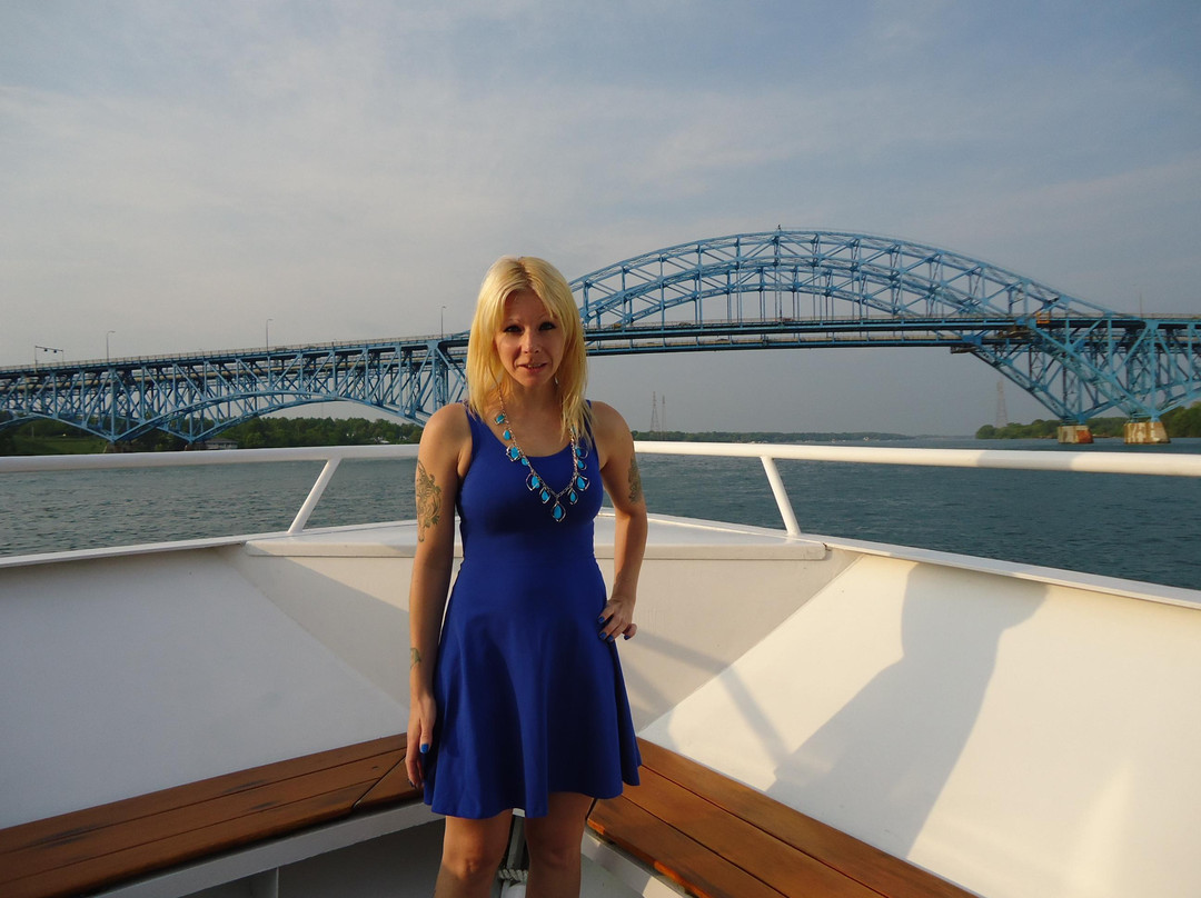 Grand Lady Cruises-水牛城必去景点