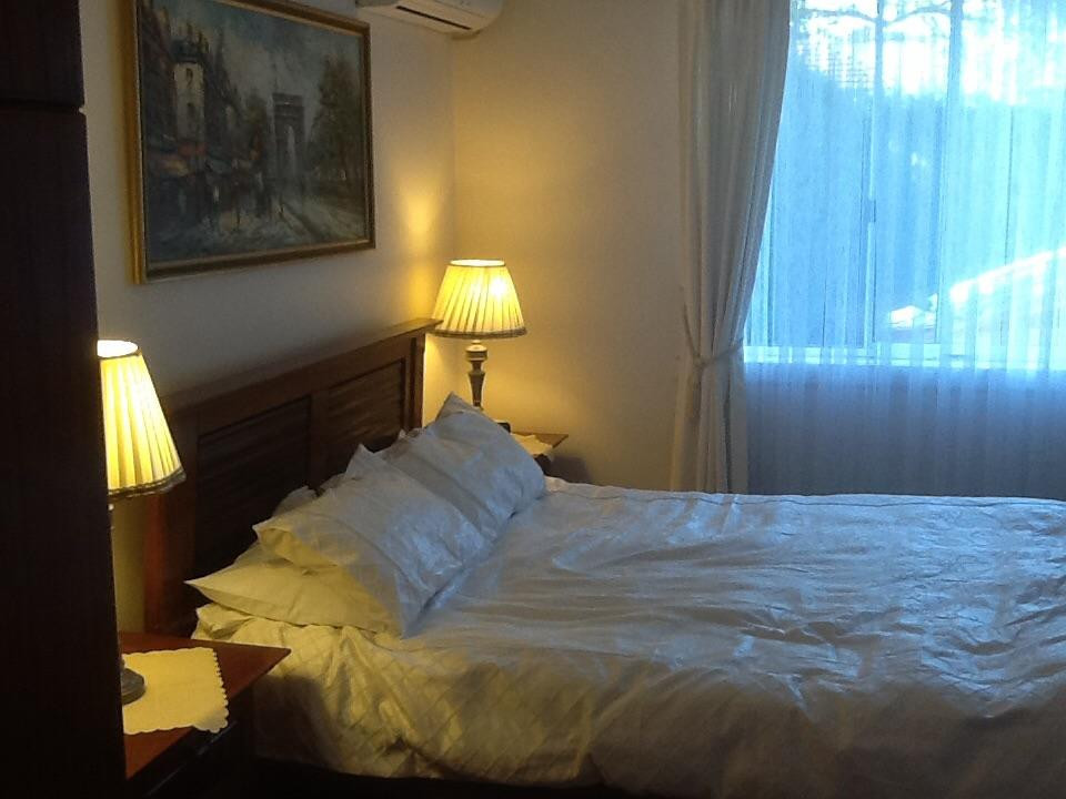 博士山酒店住宿-布鲁贝尔家庭式酒店