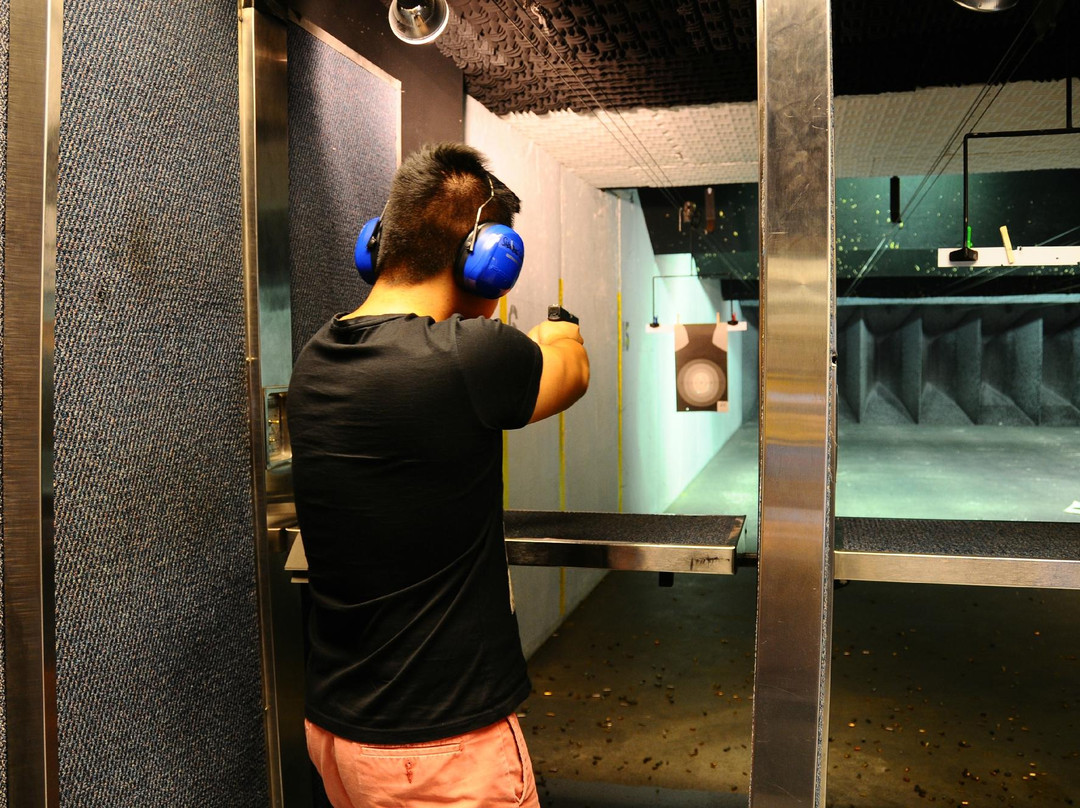 The Shooters' Club Firing Range景点图片