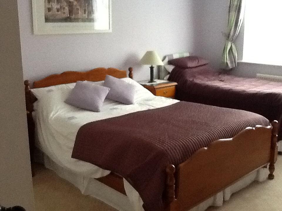 Sandhurst B&B-官方