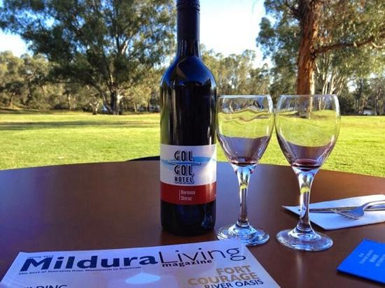 Gol Gol餐馆和美食-Gol Gol Pub