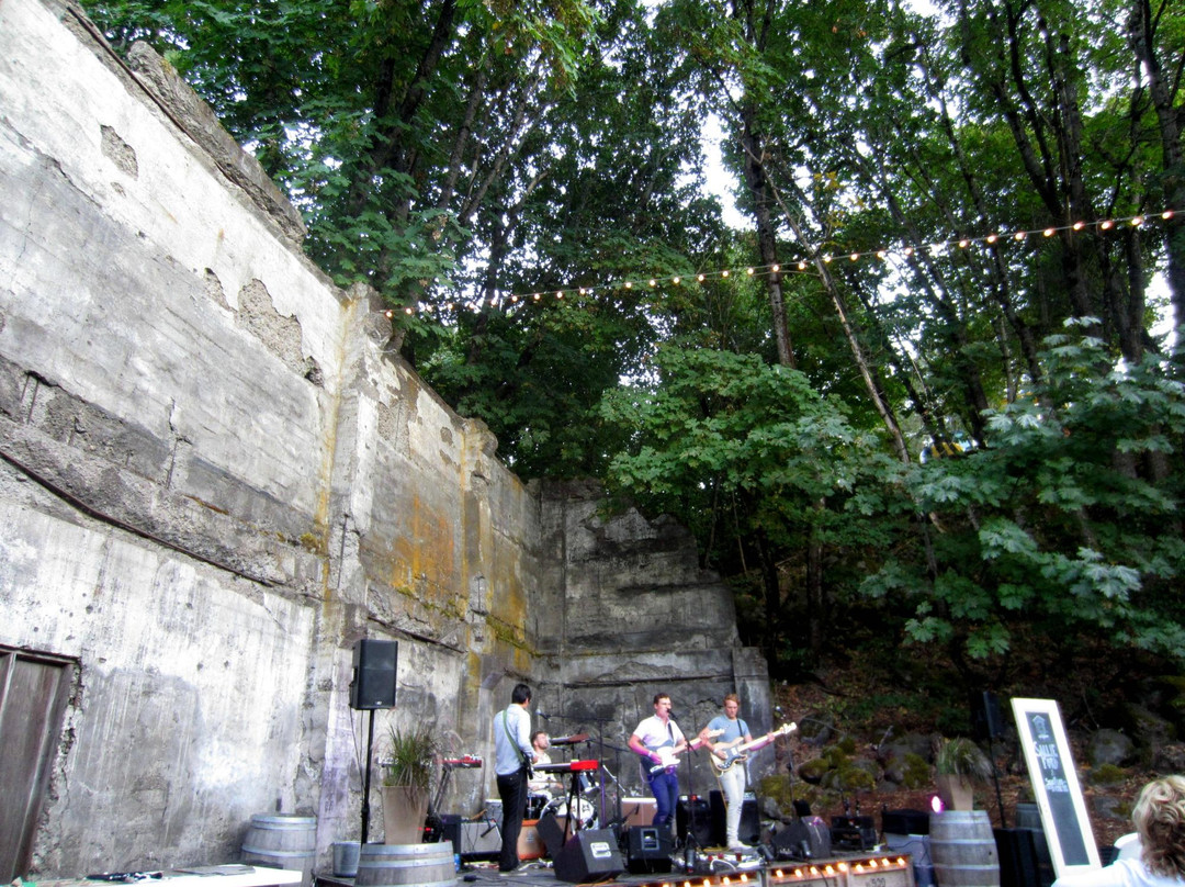Springhouse Cellar-胡德里弗必去景点