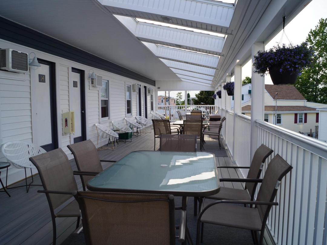 Blue Jay Motel主图