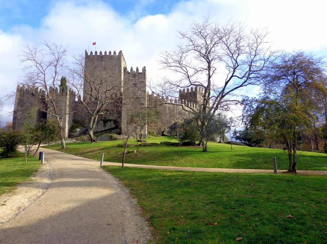 Parque do Castelo e Paco dos Duques de Braganca景点图片