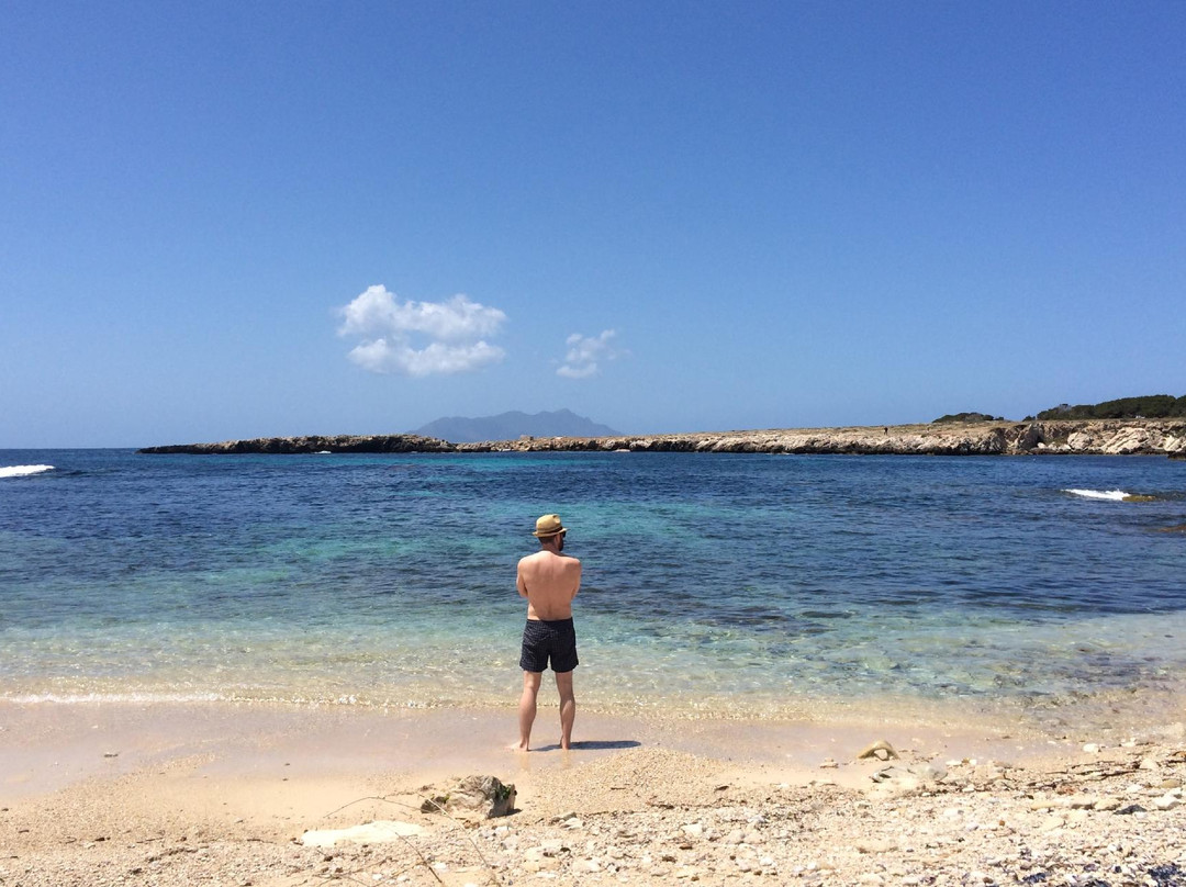 Cala Rotonda - Arco di Ulisse景点图片