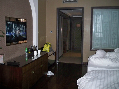 天津团泊湖温泉酒店主图