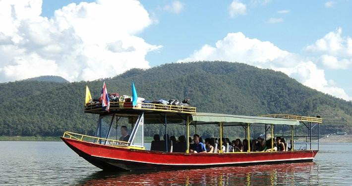 Eakachai Houseboat Chiang Mai