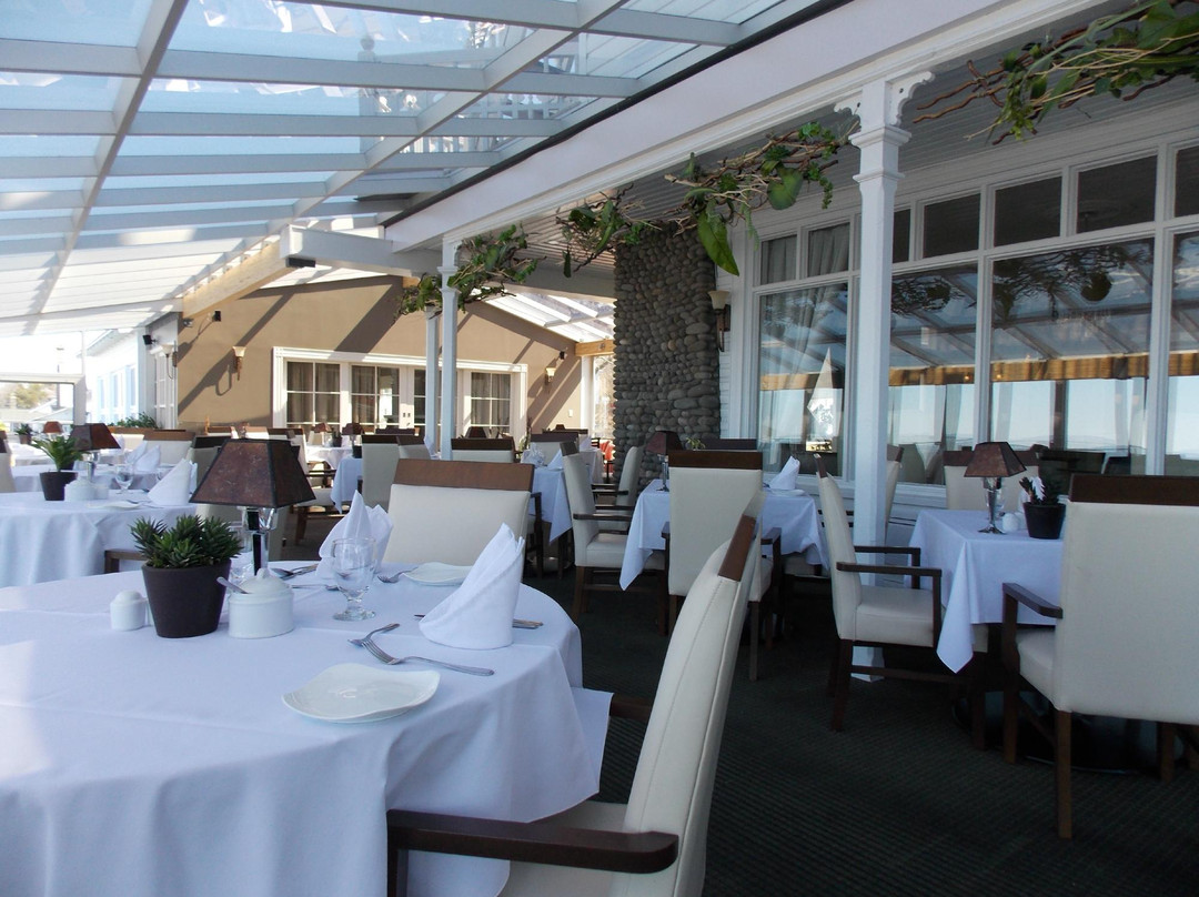 Saint-Simeon餐馆和美食-Auberge du Portage