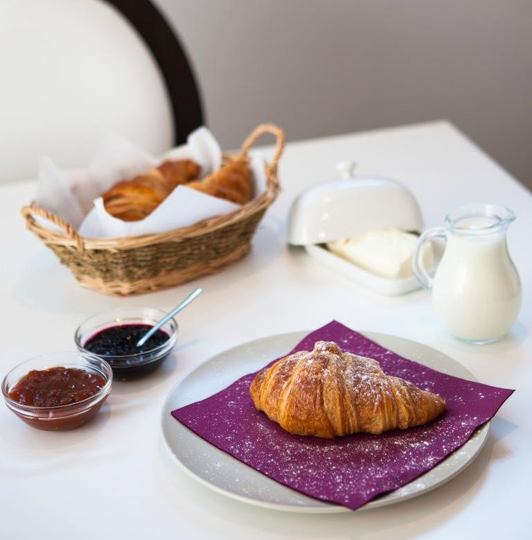 Ineu酒店住宿-Living In Aparthotel