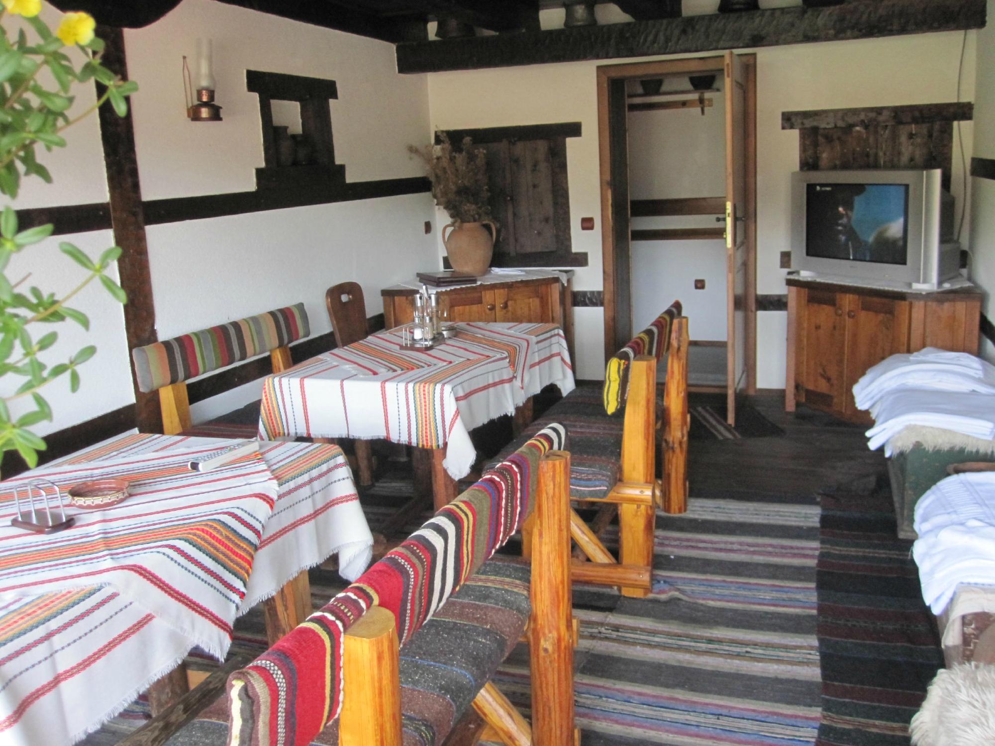 Hotel Makedonska Kruchma-餐饮