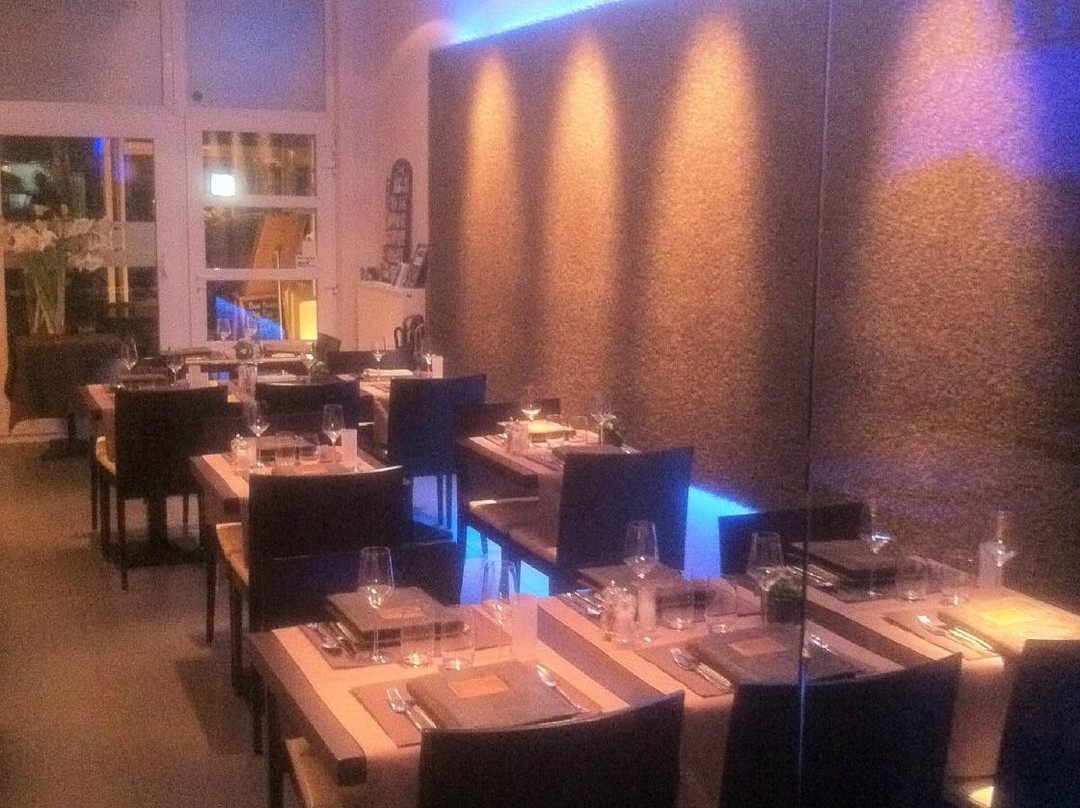 布朗肯堡餐馆和美食-Bistro De Tijd