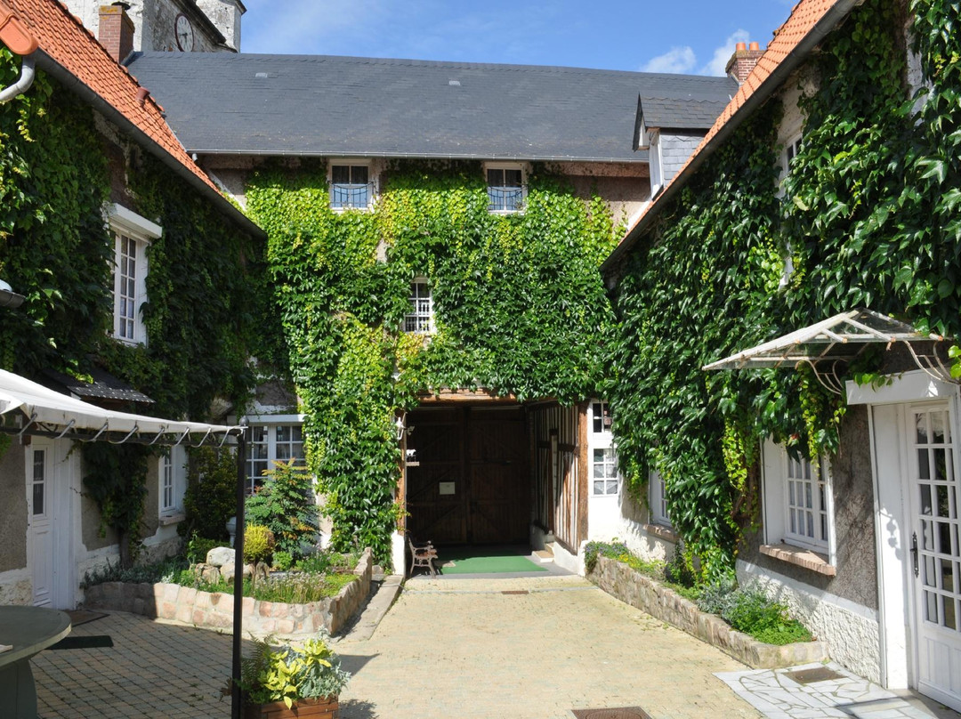 Le Relais Du Beffroi主图