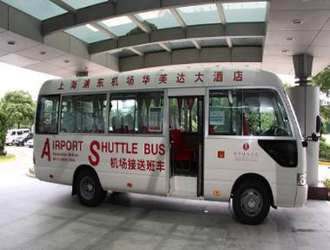 浦东机场华美达广场酒店主图