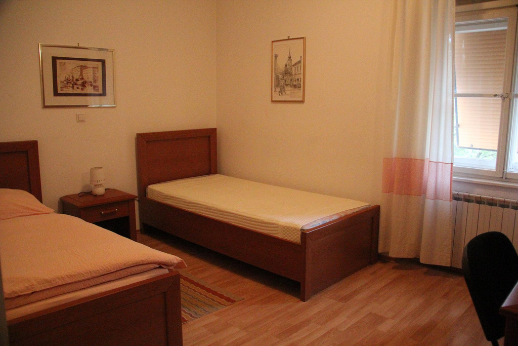 Rooms Zagreb-客卧