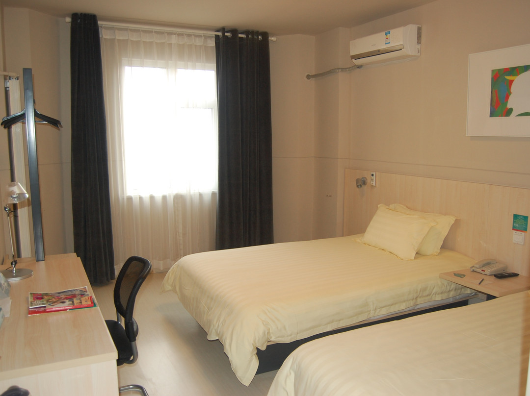 青岛锦江之星胶州东路店 主图