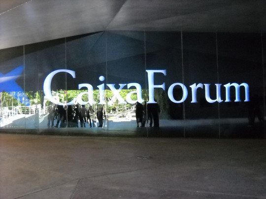 银行广场当代艺术馆-马德里必去景点