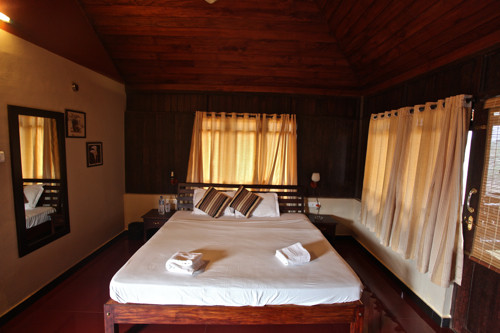 Tariyod酒店住宿-Banasura Island Resort