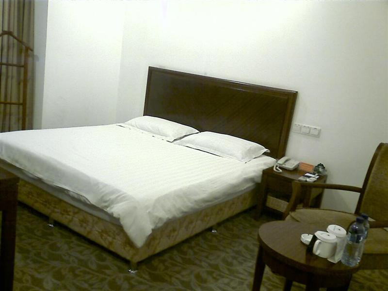 格林豪泰上海北外滩商务酒店主图