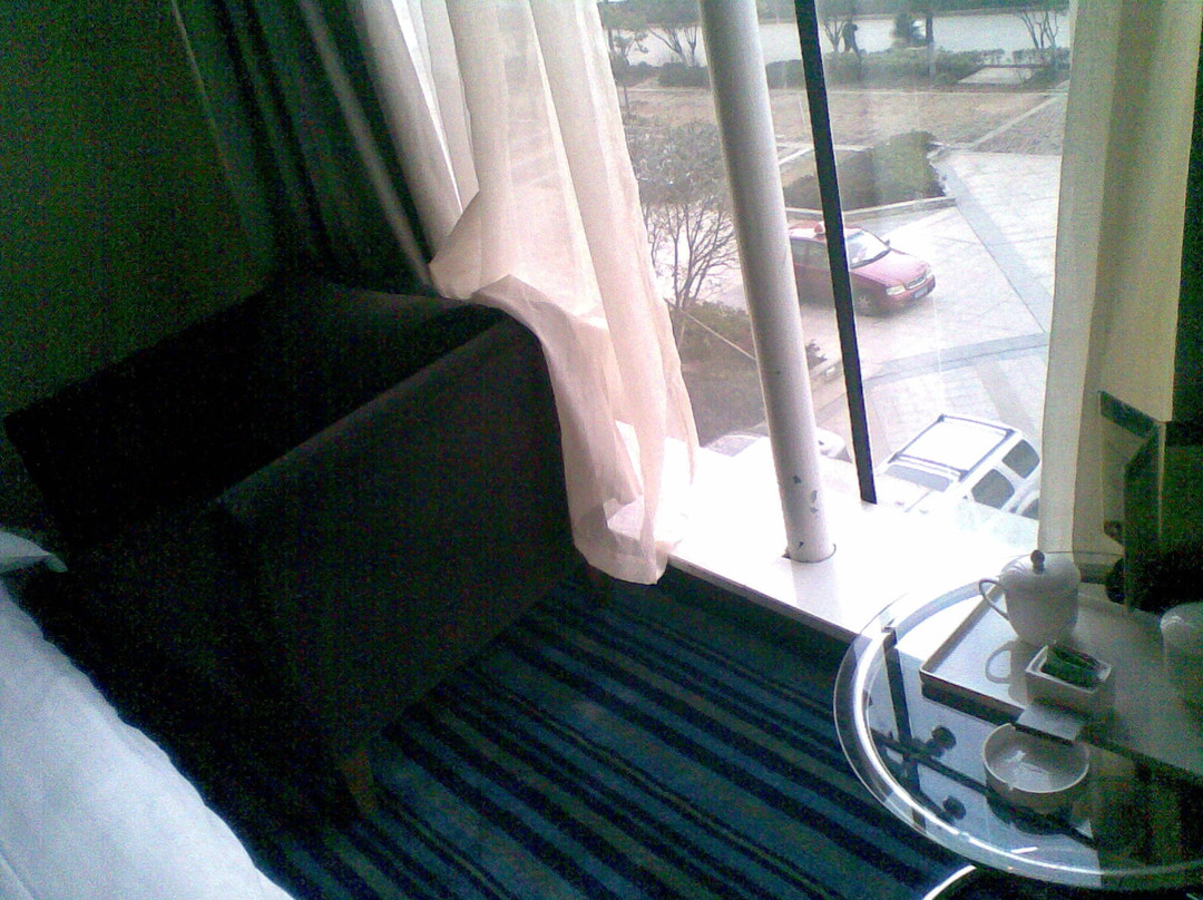 六安7+1商务酒店梅山路店主图