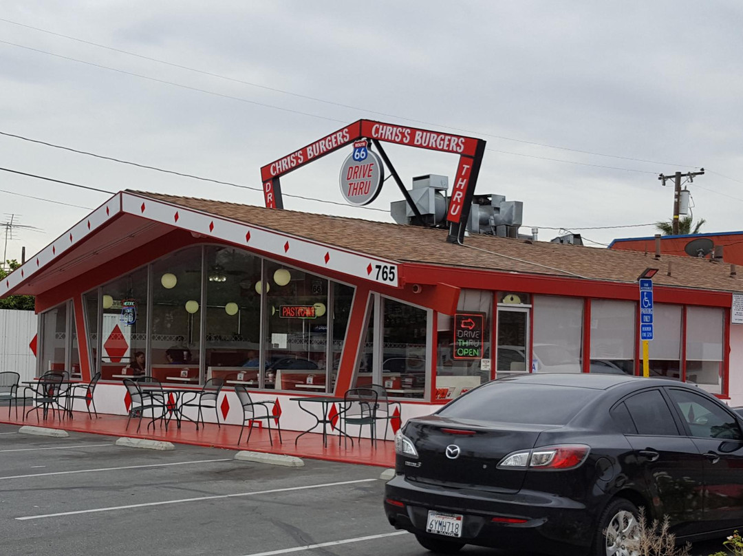 Rialto餐馆和美食-Chris's Burgers