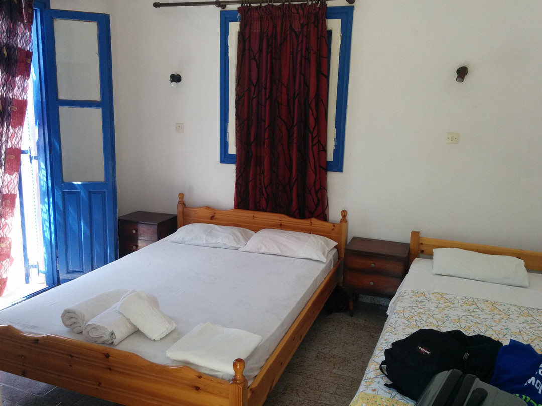 Skyros Junior Studios