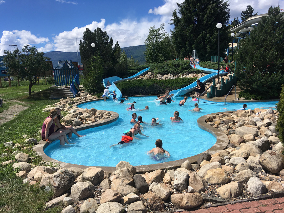 Salmon Arm Water Slides-萨蒙阿姆必去景点