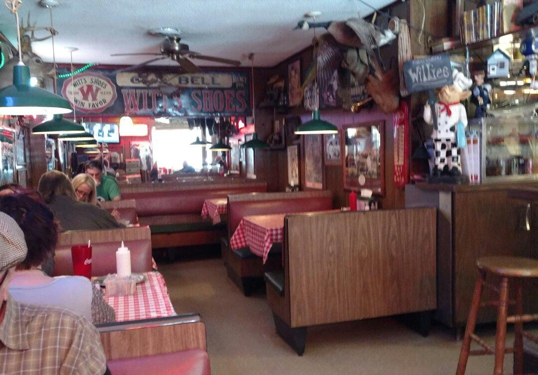 Benton餐馆和美食-Willie's Diner