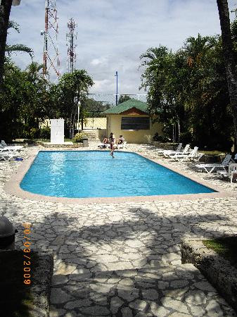 Coop Marena Beach Resort