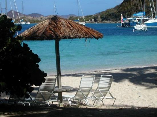 Deadman's Beach-Peter Island必去景点