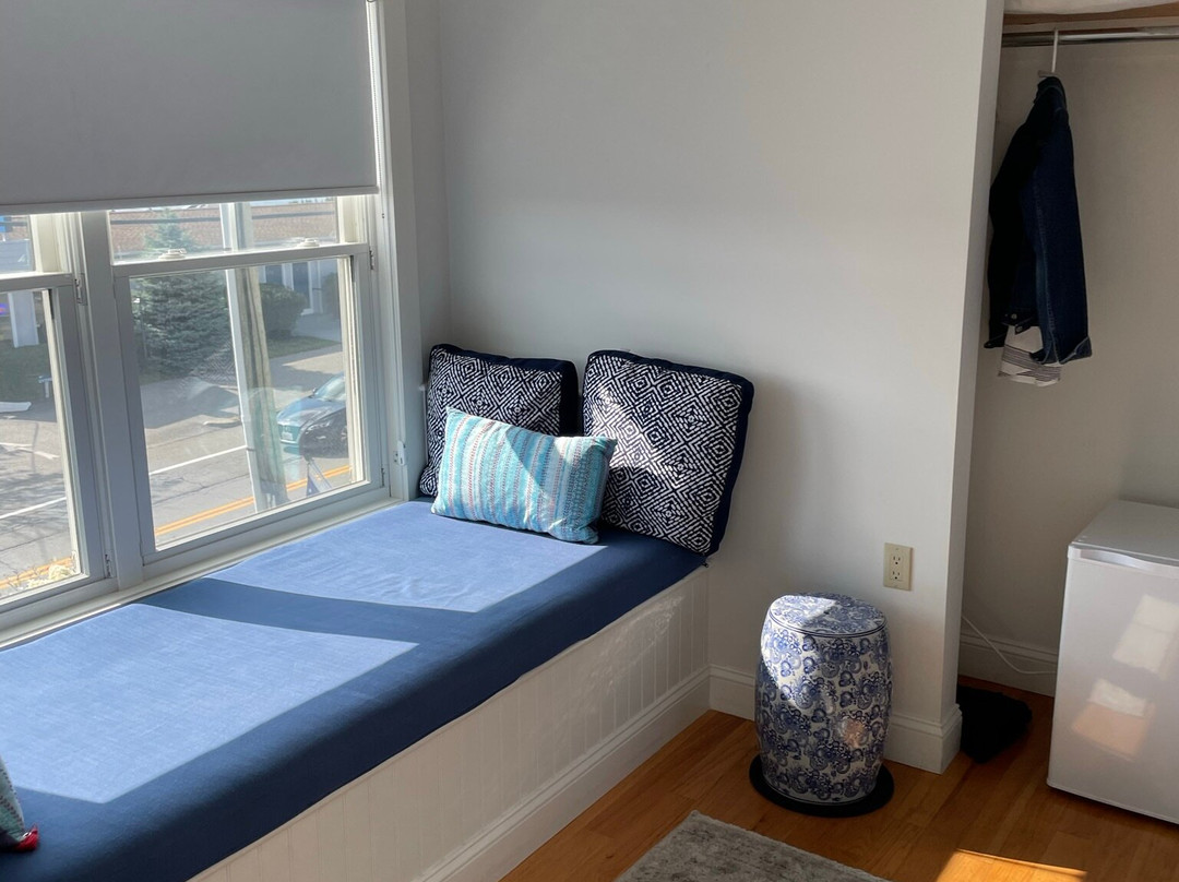 The Sea Breeze Inn主图