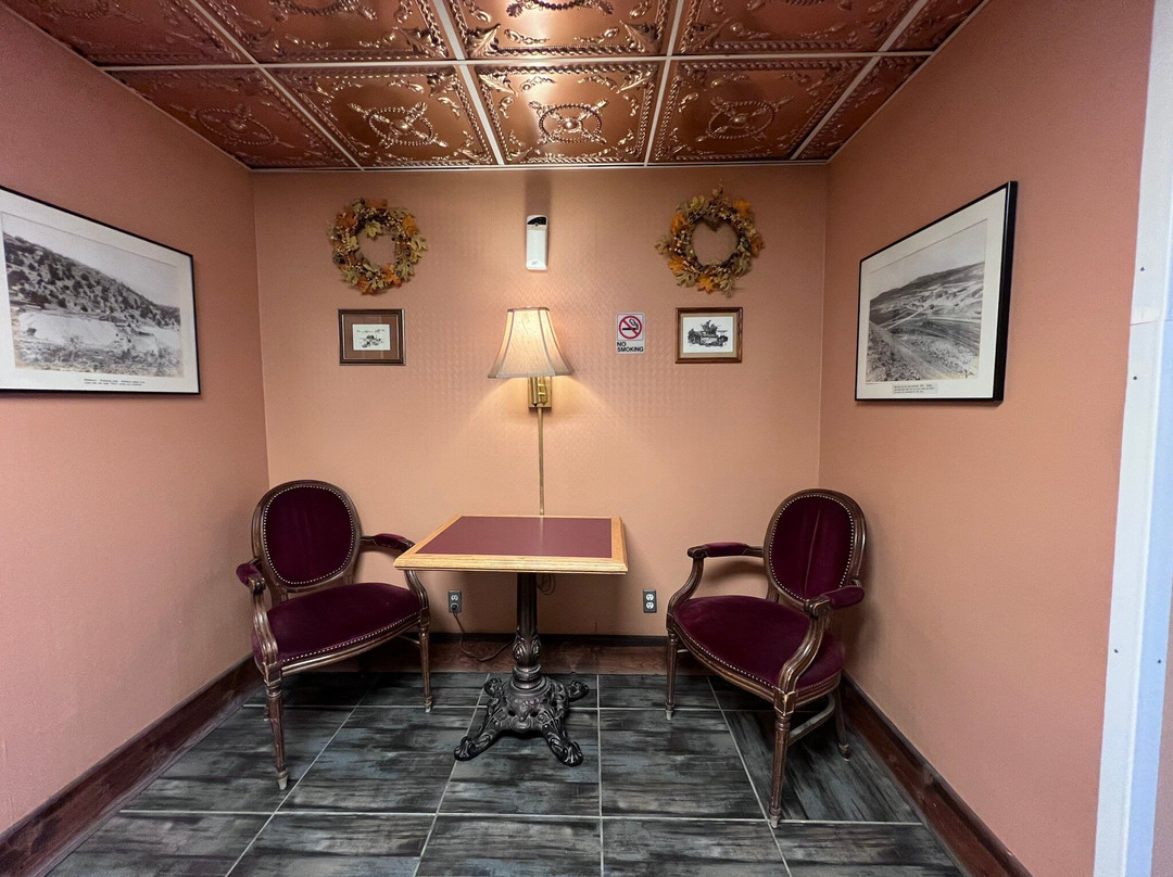 Prospector Hotel and Gambling Hall-Ely必去景点