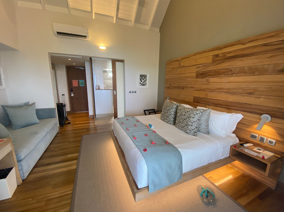 卡尔纳海滩酒店主图