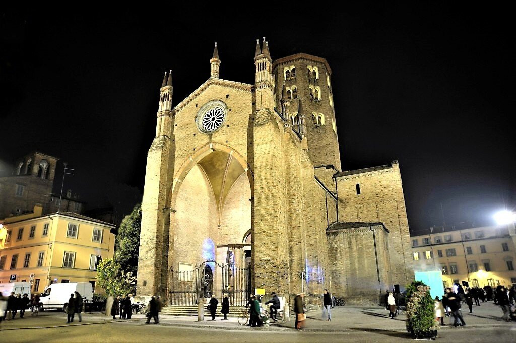 Basilica di Sant'Antonino-皮亚琴察必去景点