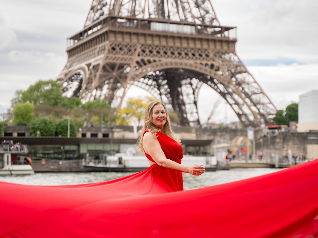Jonadress - Flying-dress photoshoot in Paris, France-巴黎必去景点
