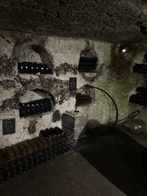 Caves Louis de Grenelle景点图片