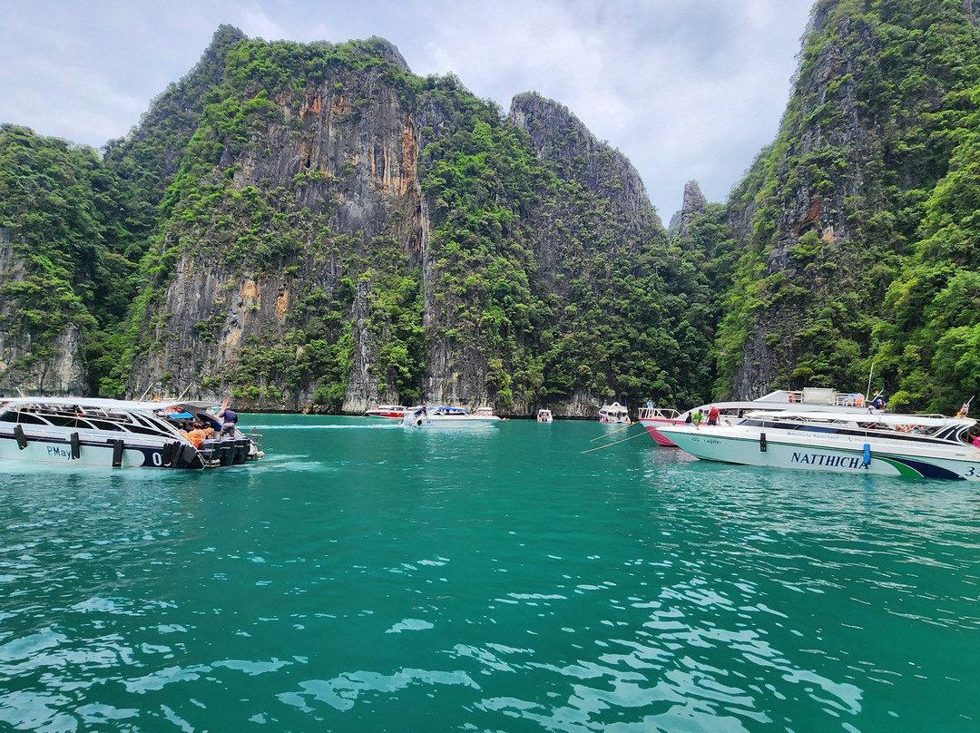 Taxi And Boat Tour By Aom-芭东海滩必去景点