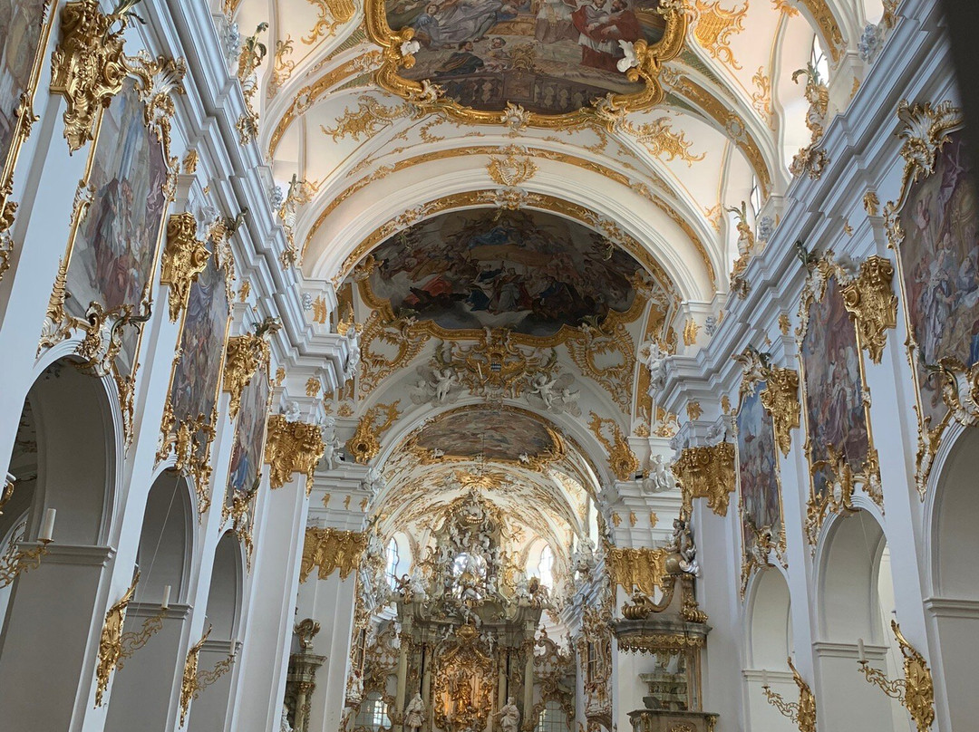 Basilica of the Nativity of Our Lady Regensburg-雷根斯堡必去景点