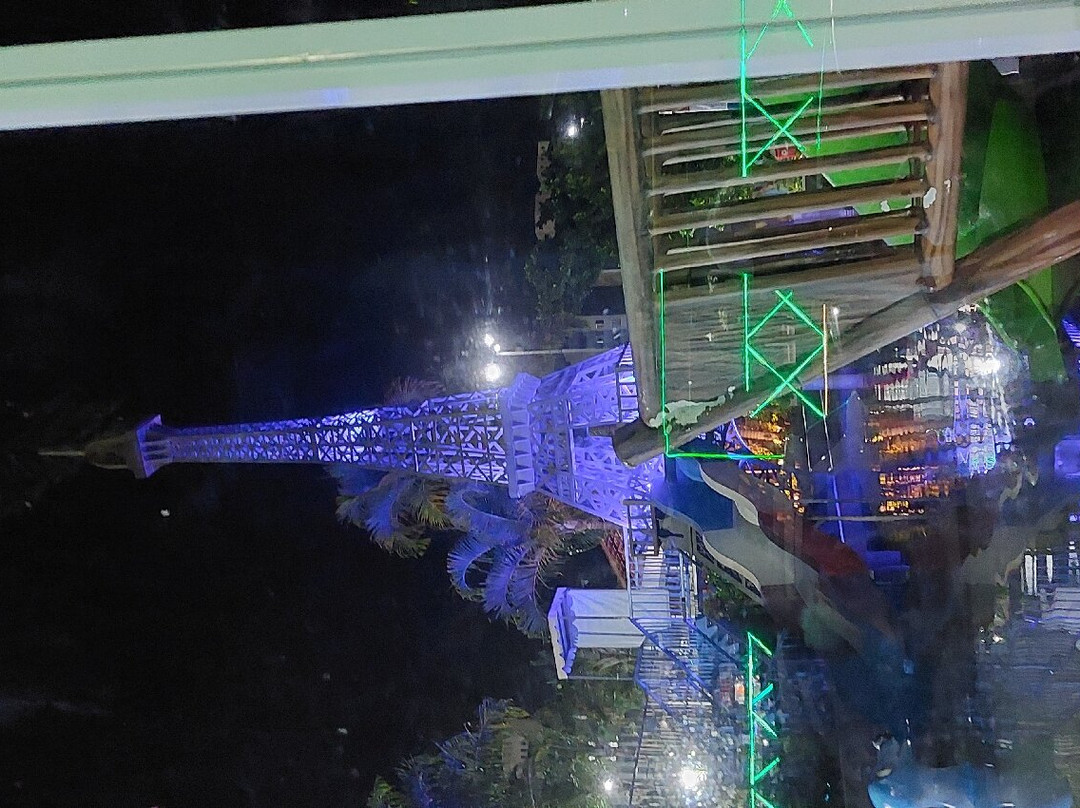 Feira do Luar-Caldas Novas必去景点