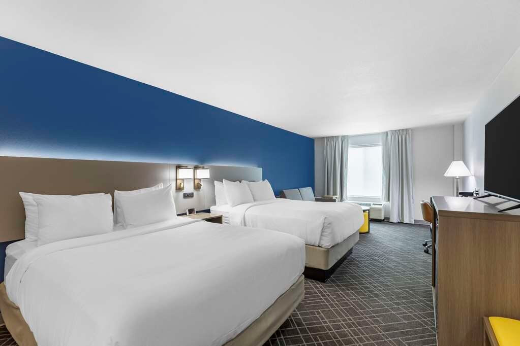 Comfort Inn & Suites主图