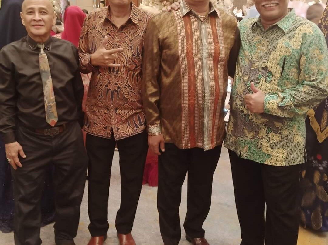 登巴萨酒店主图