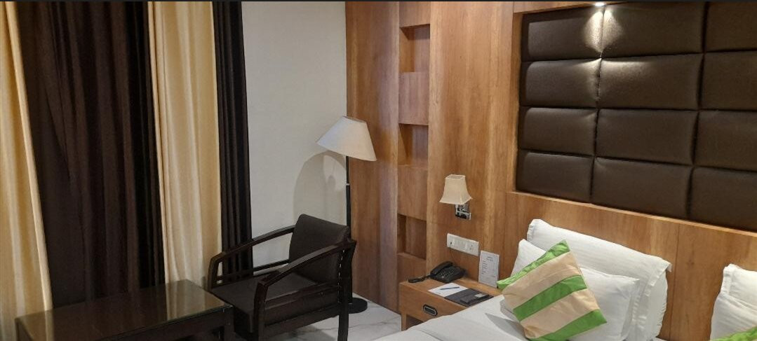 Di Arch Lucknow主图