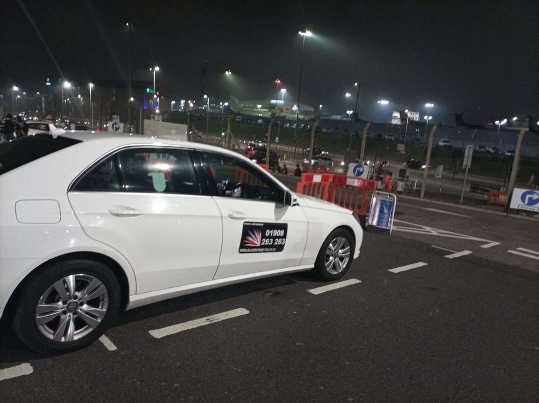 Clives Taxi Milton Keynes City景点图片