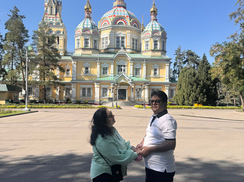 Private car tours and tranfers-阿拉木图必去景点