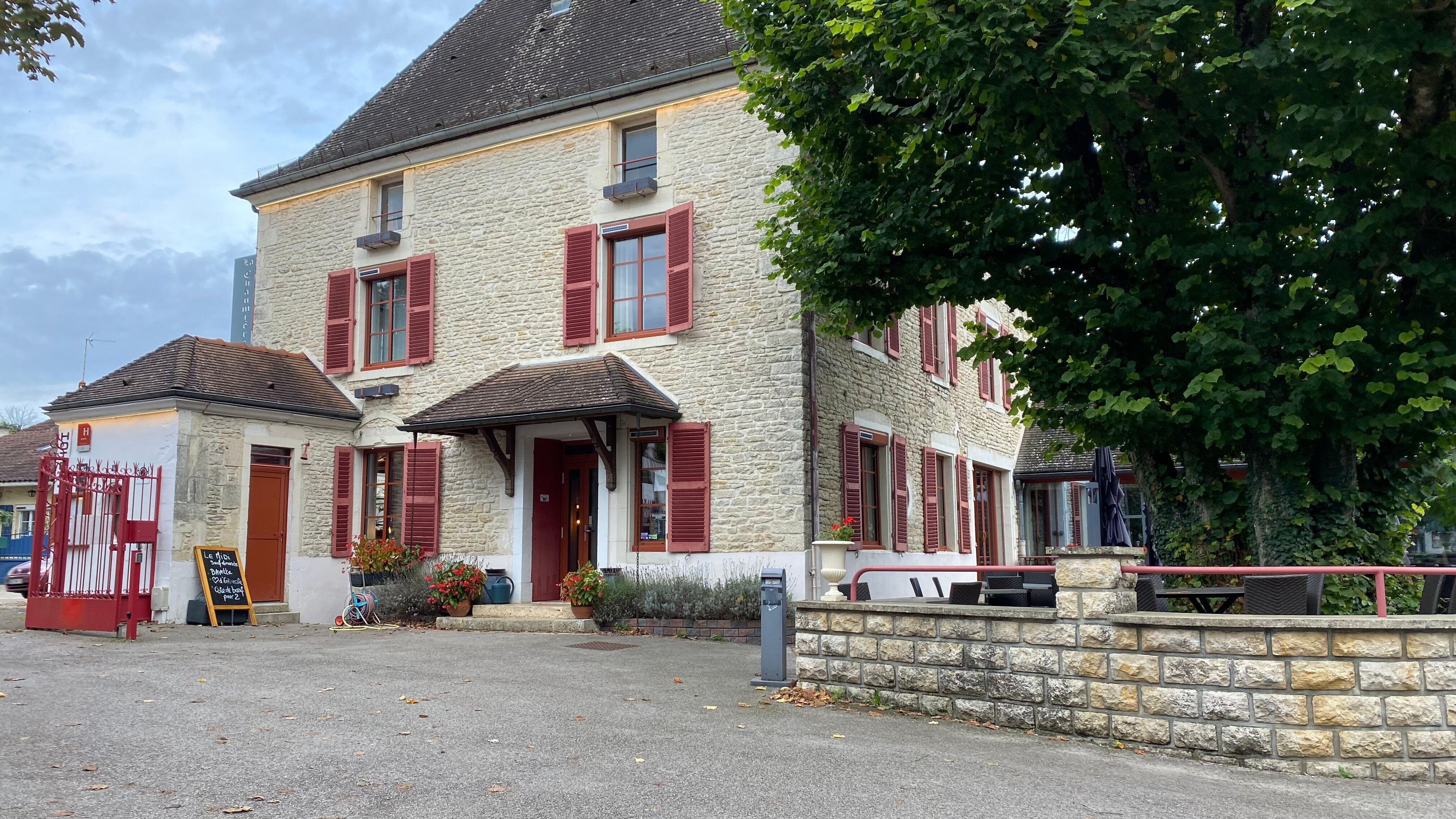 Logis Hostellerie de la Chaumière-浴室