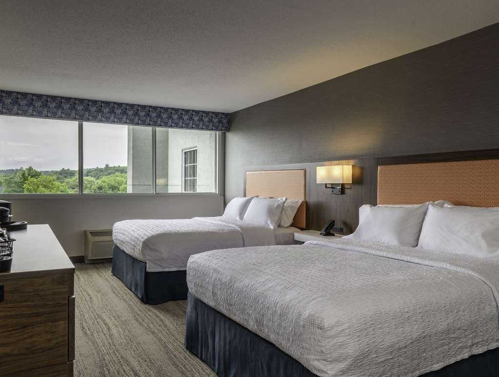 曼彻斯特拉昆塔套房酒店主图