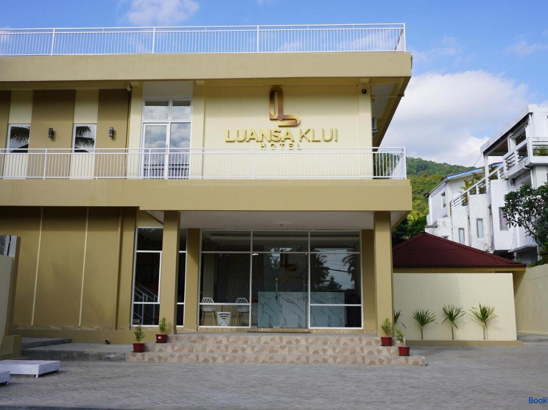 鲁安萨克鲁伊酒店