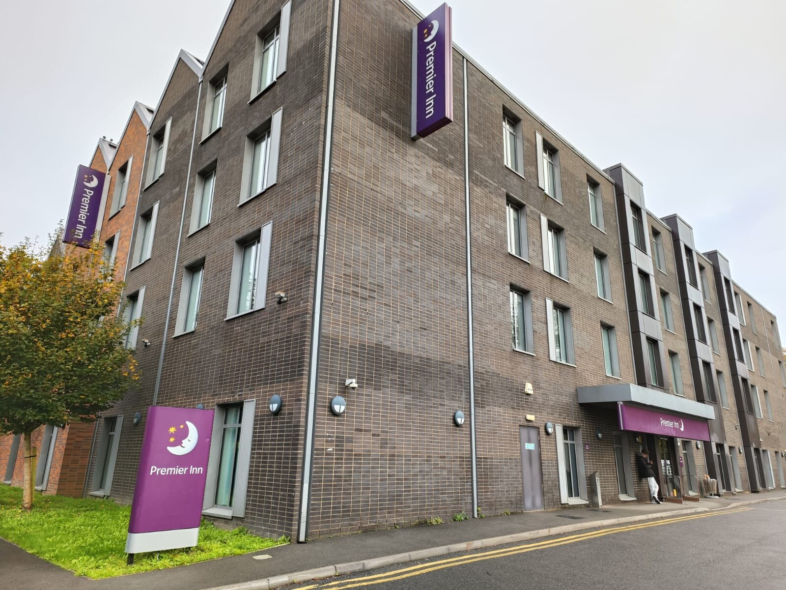 Premier Inn Sevenoaks hotel-官方