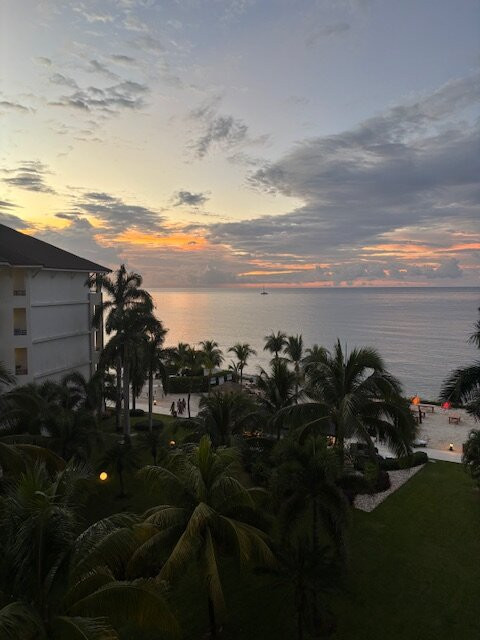 圣詹姆斯秘密主图