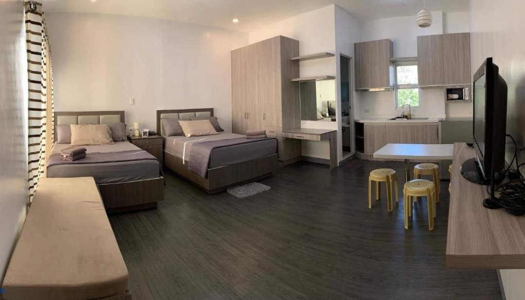 Cozy Staycation Balanga