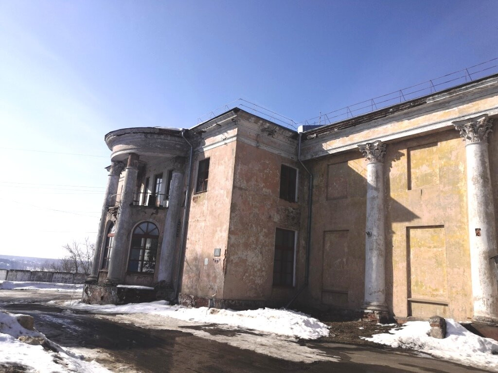 Zavolzhskiy Gorodskoy Dom Kultury-Zavolzhsk必去景点